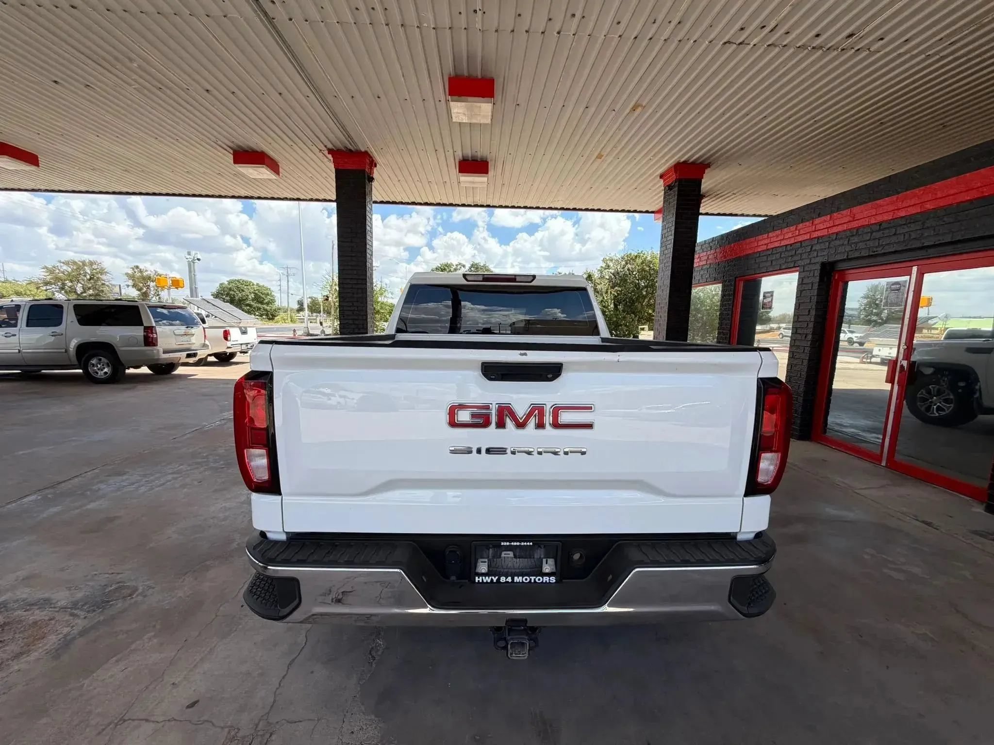 Used 2022 GMC Sierra 1500 Pro w/ Trailering Package AWD/4WD image 12