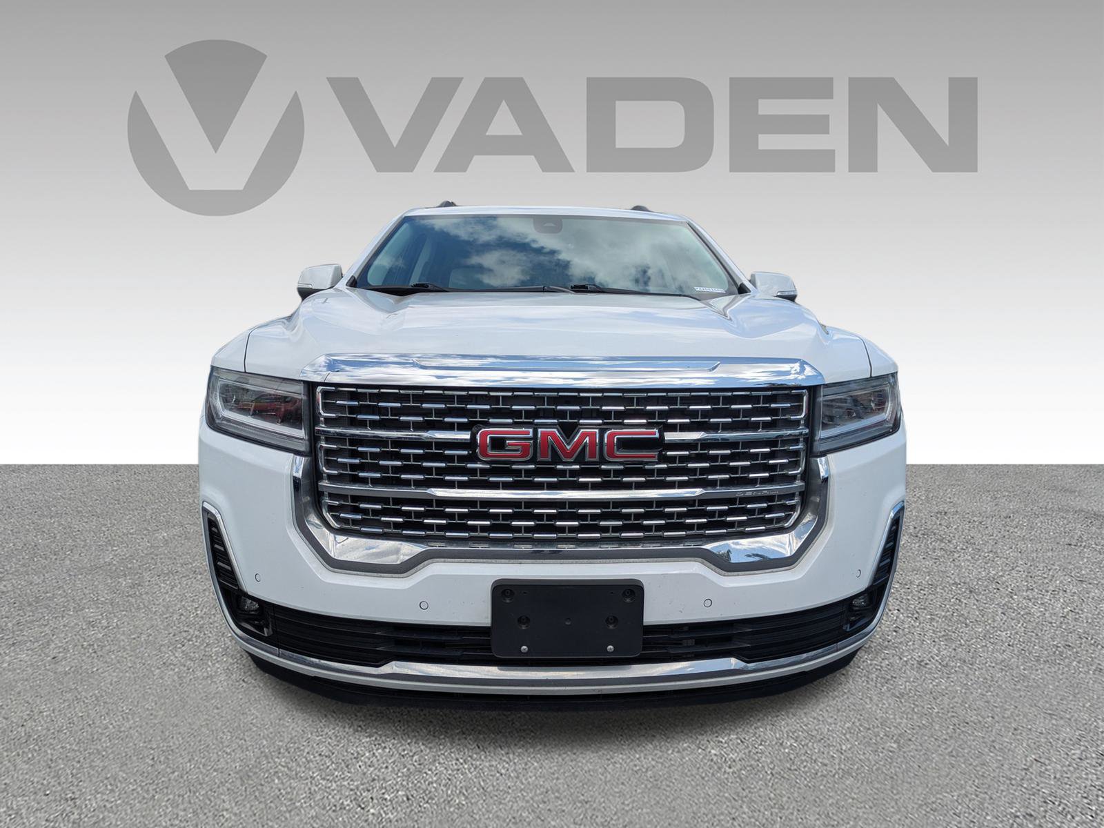 Used 2023 GMC Acadia Denali image 32