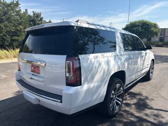 Used 2020 GMC Yukon XL Denali w/ Denali Ultimate Package AWD/4WD image 7