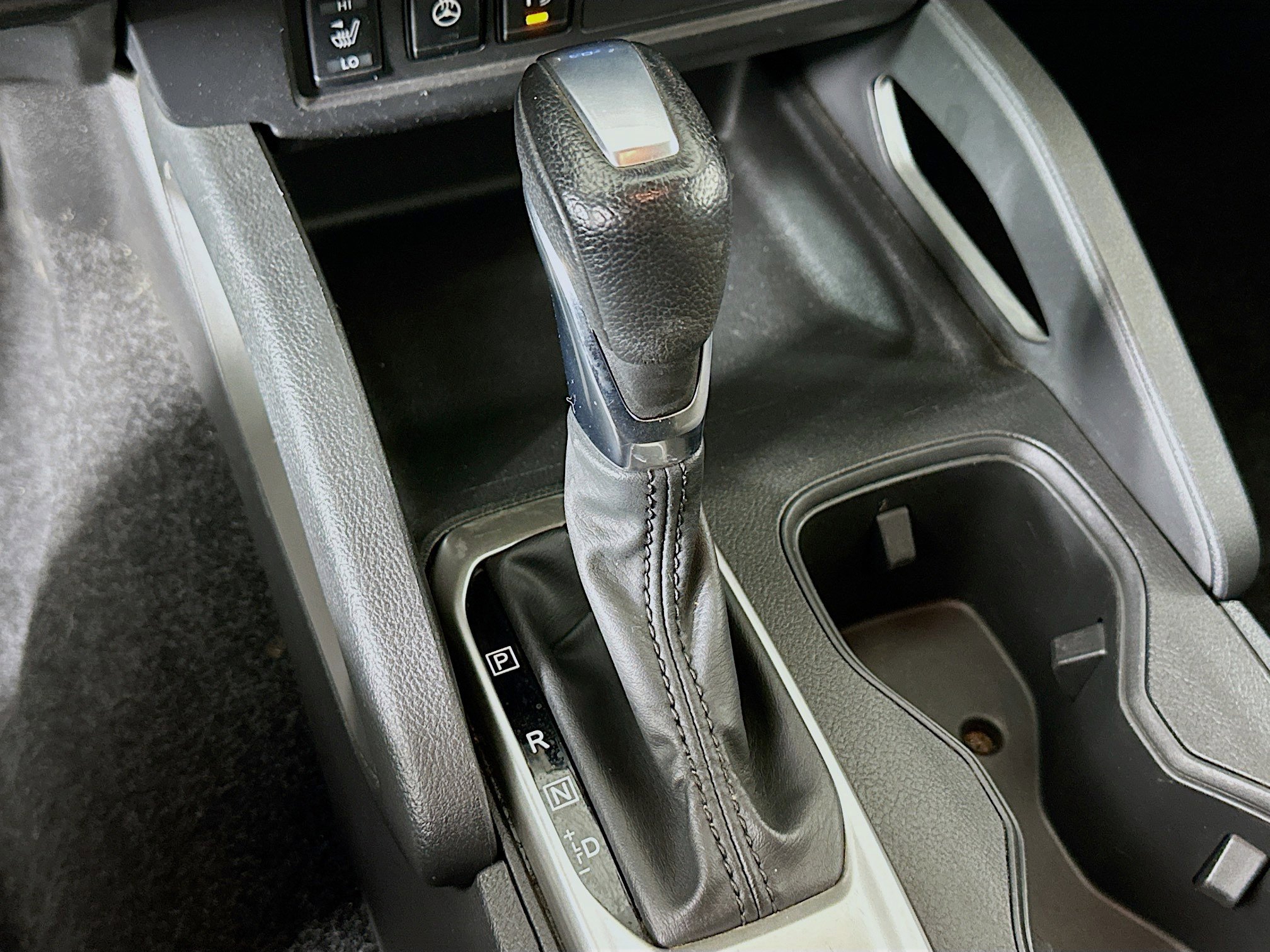 Used 2022 Nissan Frontier SV image 24