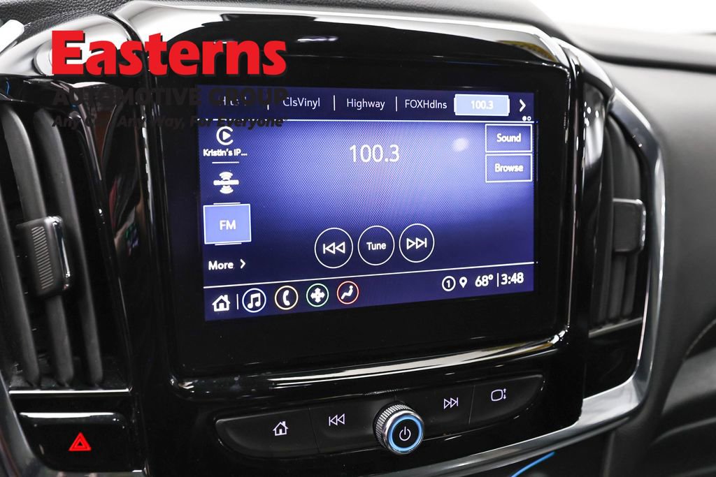 Used 2023 Chevrolet Traverse LT AWD/4WD image 19
