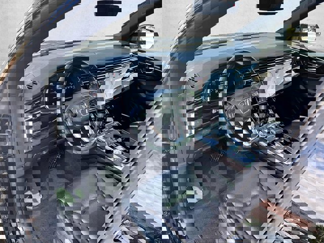 Used 2021 Audi Q8 Premium Plus w/ Premium Plus Package image 14