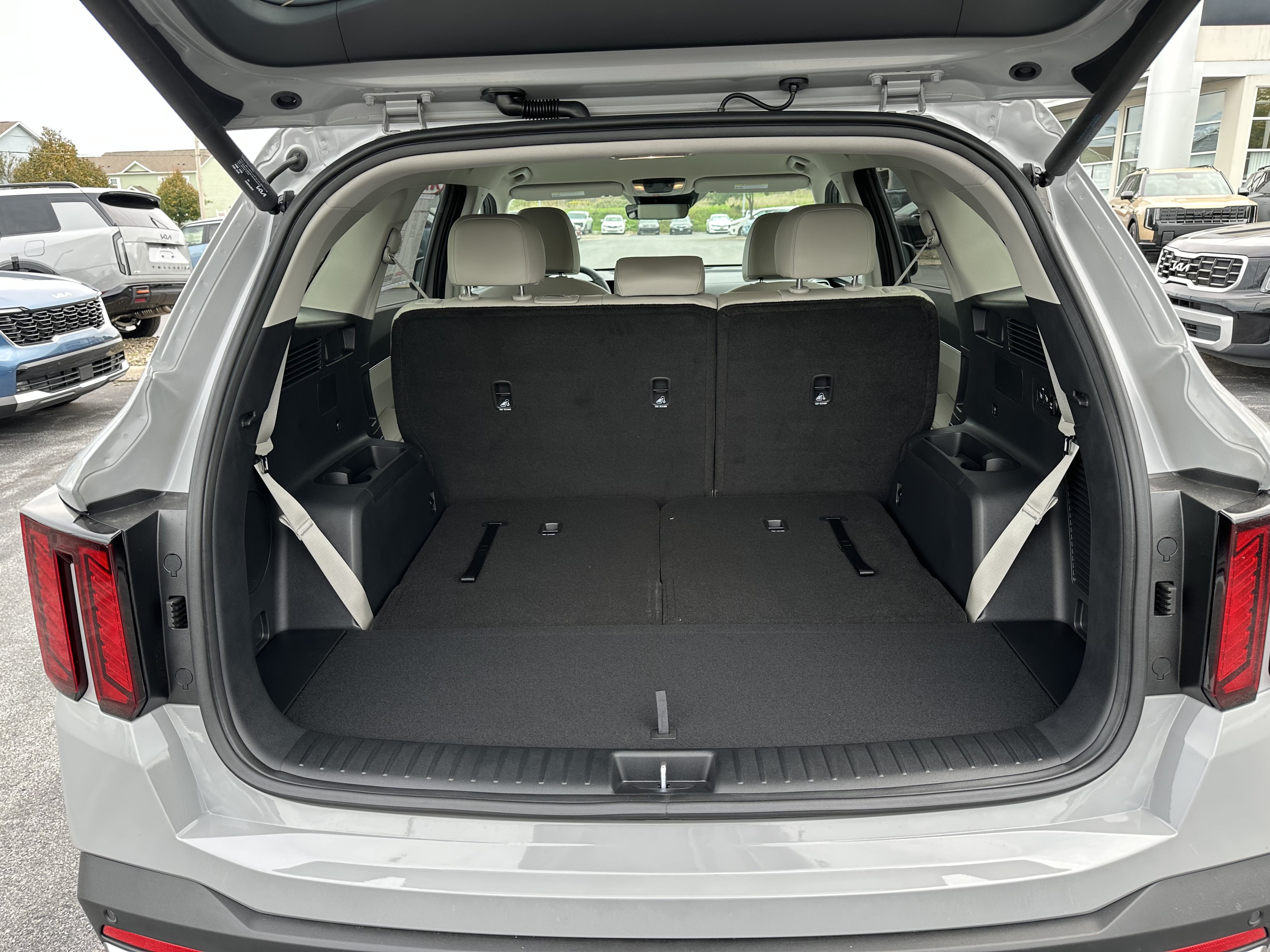 New 2026 Kia Sorento EX AWD/4WD image 10