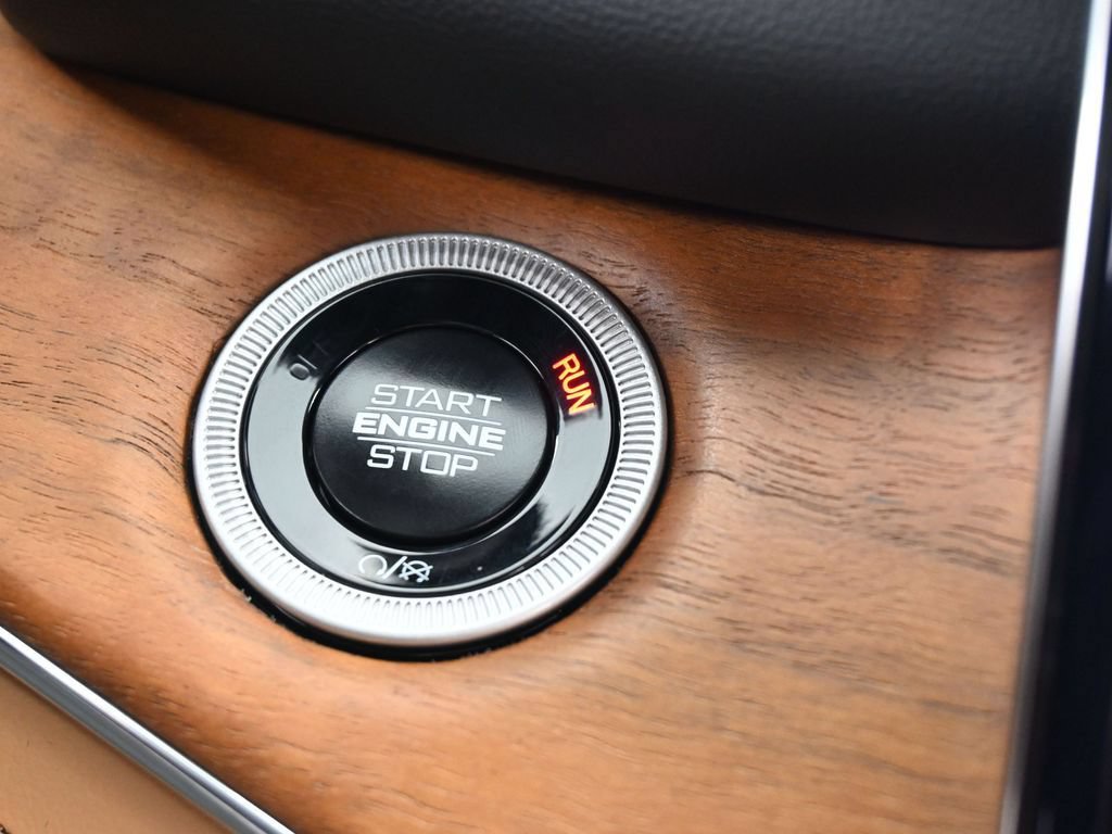 New 2025 Jeep Grand Cherokee L Summit AWD/4WD image 37