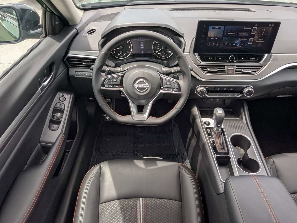Used 2026 Nissan Altima 2.5 SR FWD image 14