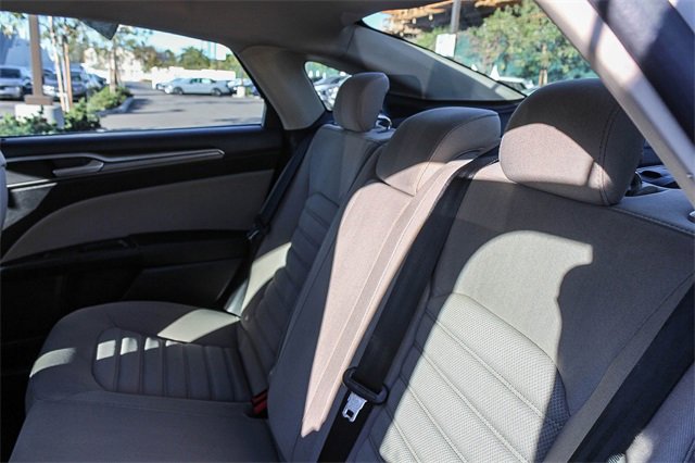 Used 2018 Ford Fusion S image 26