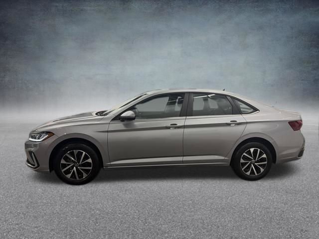 Used 2025 Volkswagen Jetta S image 11