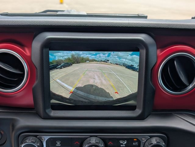 Used 2023 Jeep Wrangler Unlimited Rubicon image 18