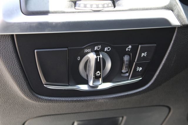 Used 2025 BMW X4 xDrive30i AWD/4WD image 14