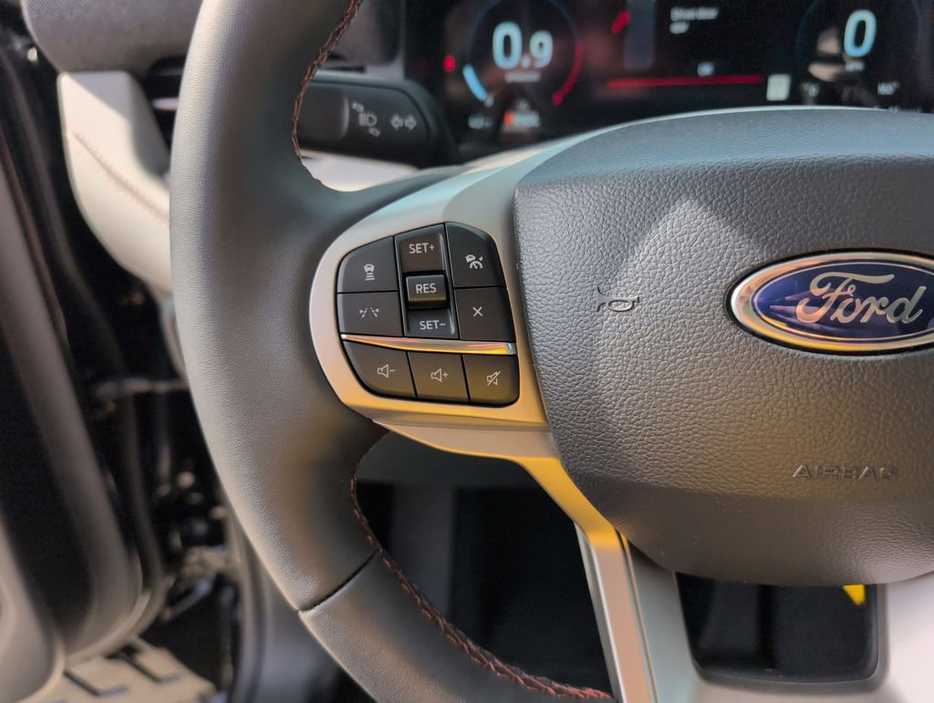 New 2026 Ford Explorer Active w/ Active Comfort Package image 30