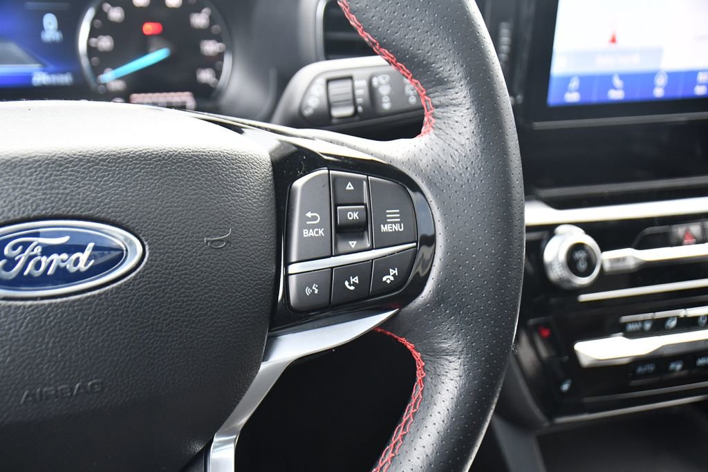 Used 2023 Ford Explorer ST-Line w/ Class IV Trailer Tow Package AWD/4WD image 33