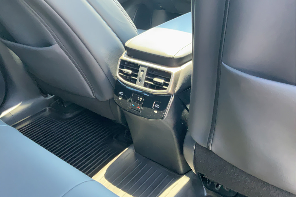 Used 2023 Lexus RX 350 F Sport w/ Accessory Package AWD/4WD image 21