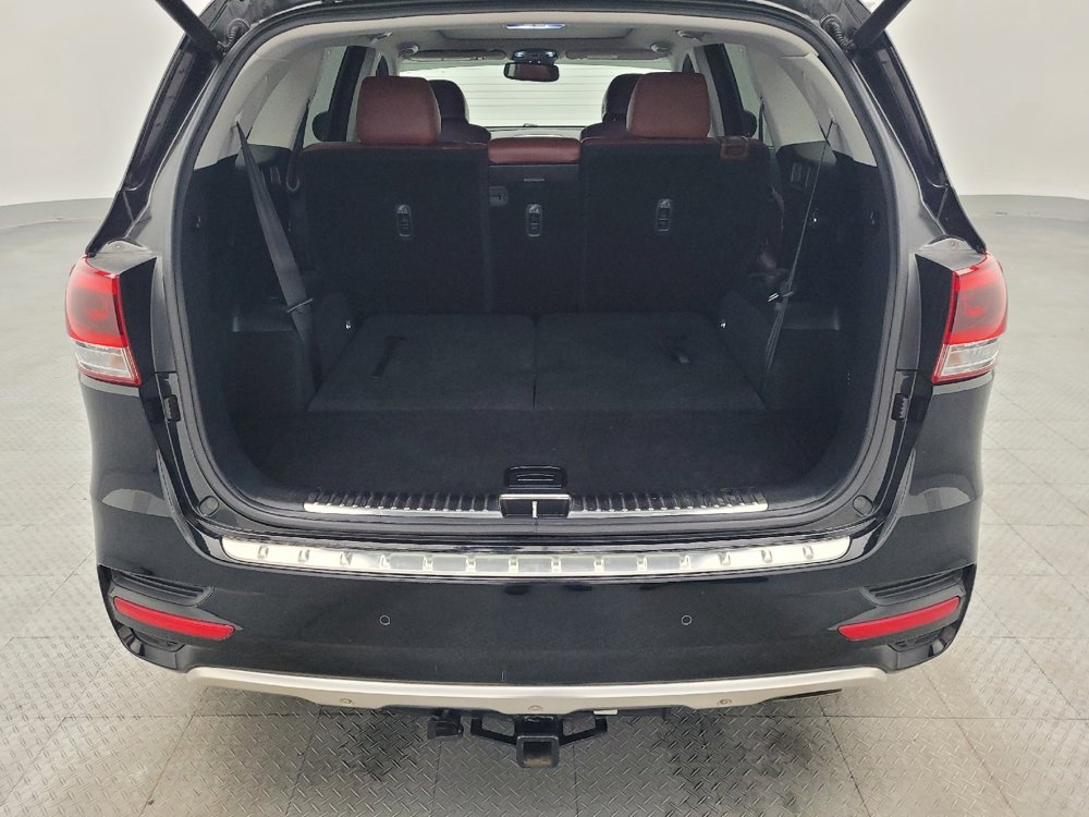 Used 2018 Kia Sorento SX image 29