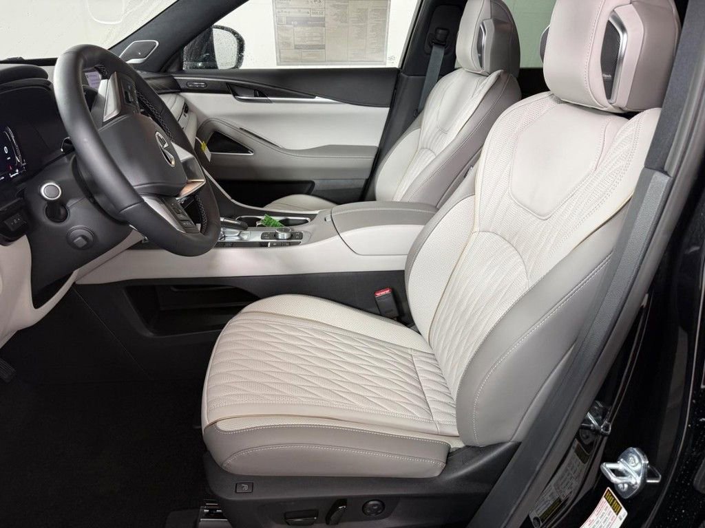 New 2026 INFINITI QX60 Autograph w/ Autograph Tech Package image 14