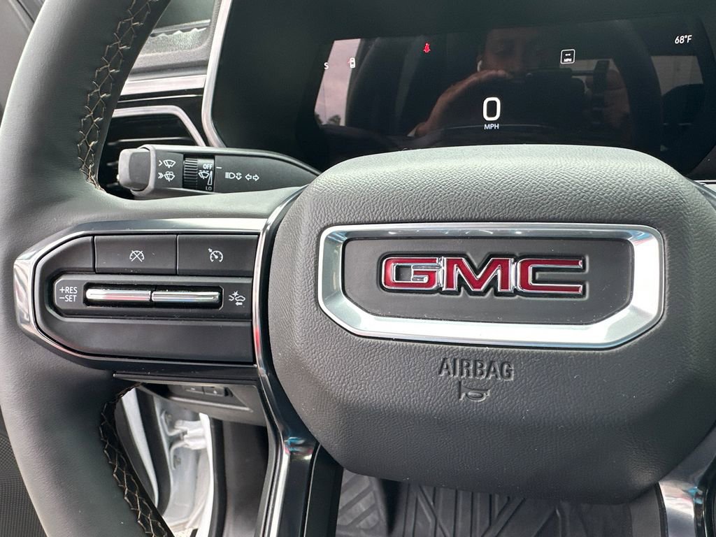 Used 2025 GMC Canyon AT4 w/ AT4 Premium Package image 25