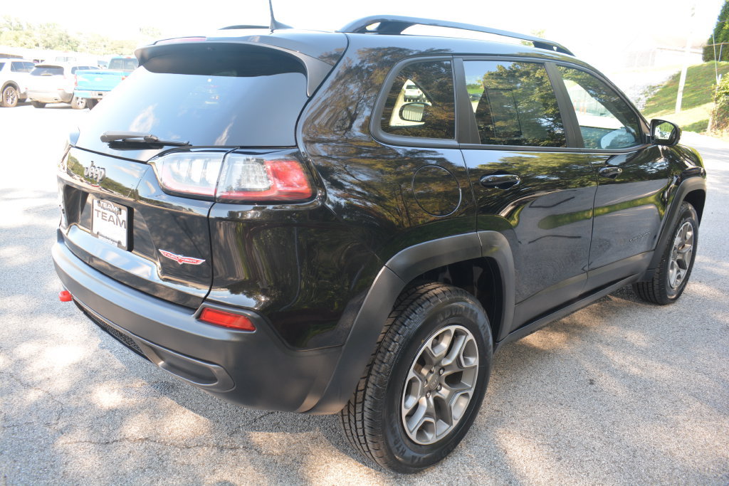 Used 2022 Jeep Cherokee Trailhawk AWD/4WD image 5