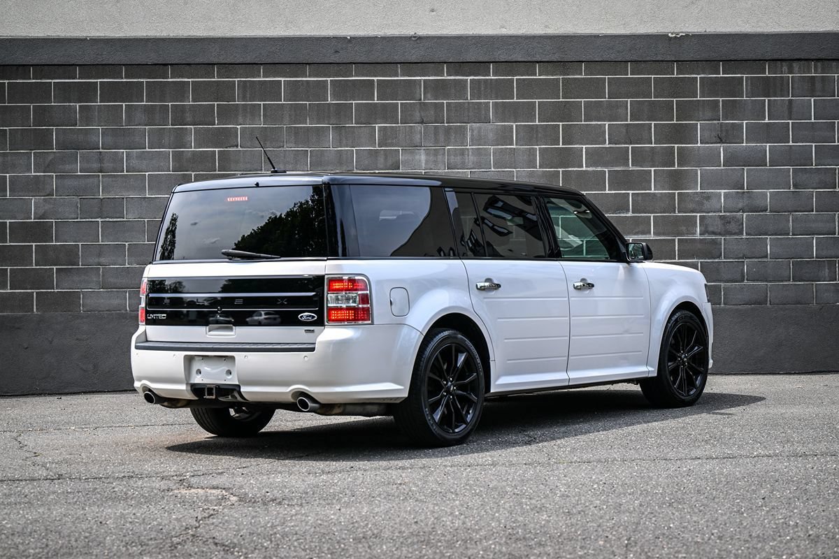 Used 2016 Ford Flex Limited w/ Limited Appearance Package AWD/4WD image 3