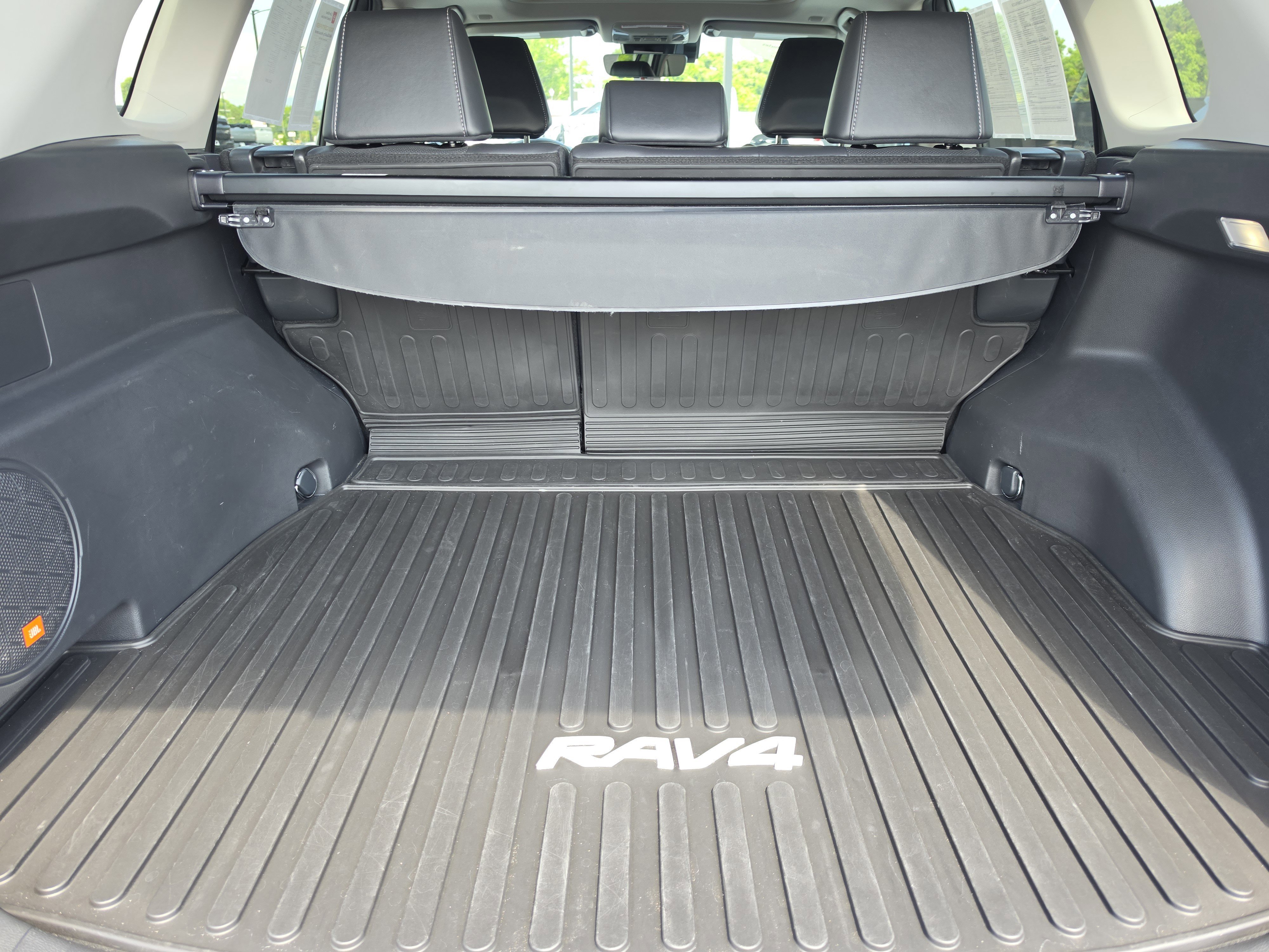 Certified 2023 Toyota RAV4 Limited w/ Limited Grade Weather Package AWD/4WD image 11