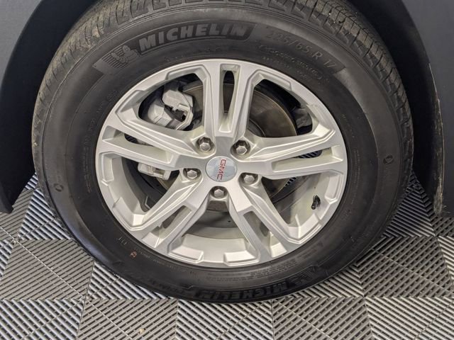 Certified 2023 GMC Terrain SLE w/ Driver Convenience Package image 8