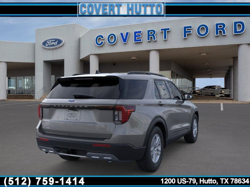 New 2026 Ford Explorer Active image 8