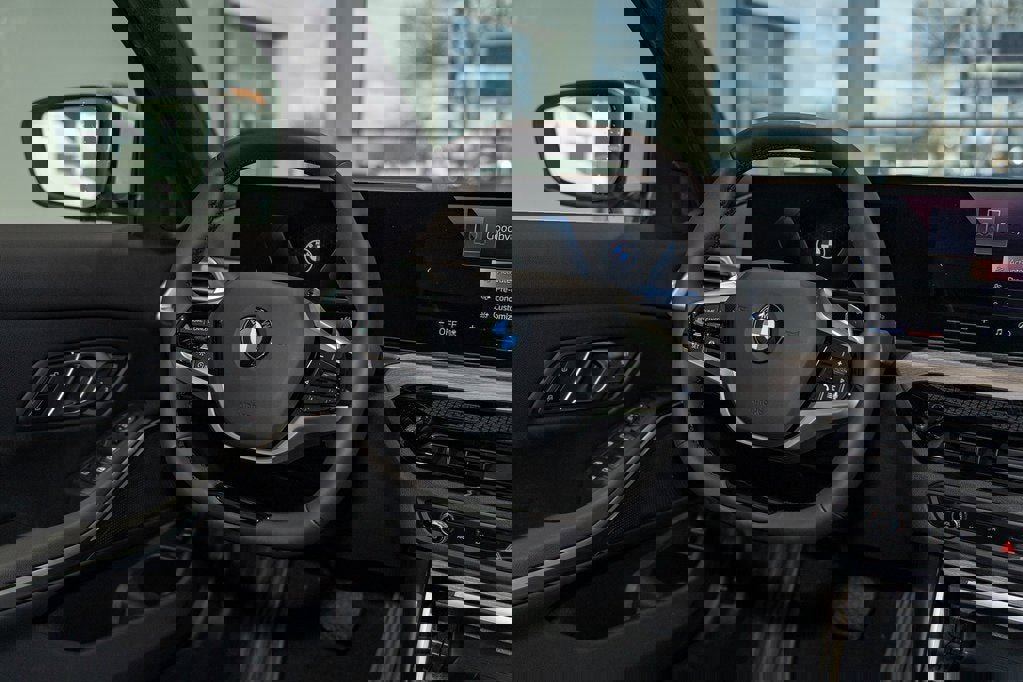 New 2026 BMW 330i xDrive Sedan w/ Premium Package image 39