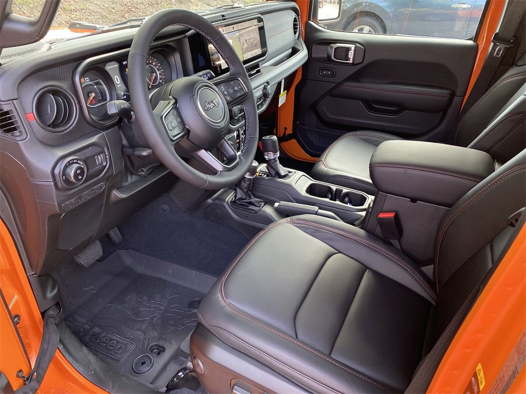 New 2025 Jeep Gladiator Rubicon w/ Safety Group image 12