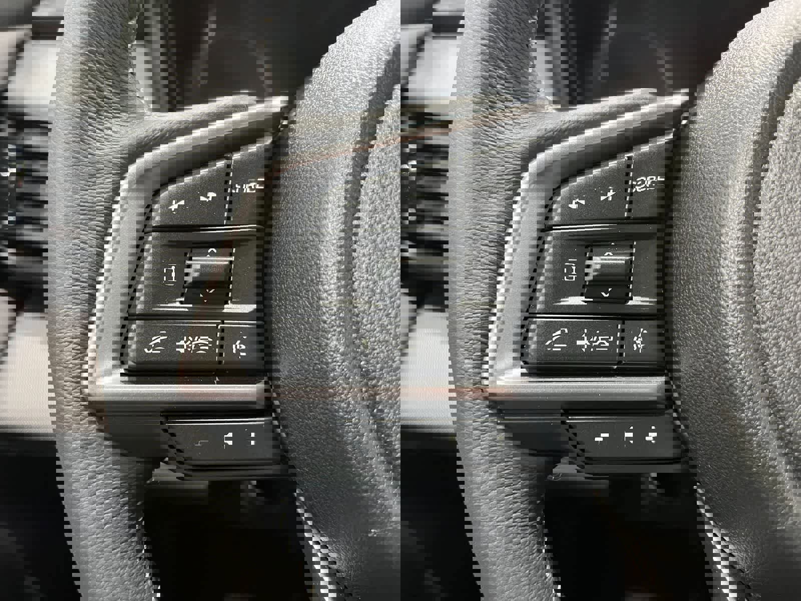 Certified 2025 Subaru Legacy Premium image 17