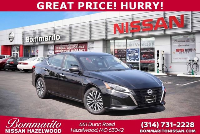 Certified 2025 Nissan Altima 2.5 SV FWD image 1