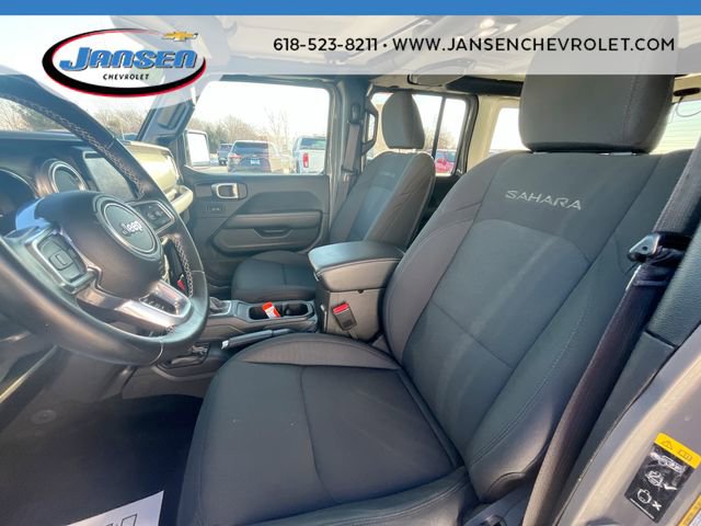 Used 2022 Jeep Wrangler Unlimited Sahara w/ Dual Top Group image 18