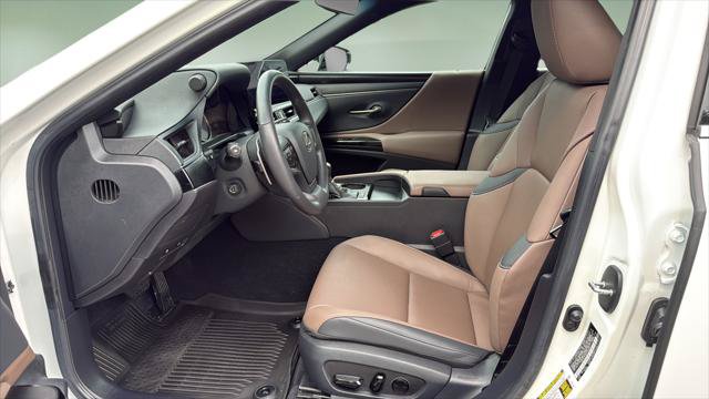 Certified 2023 Lexus ES 350 w/ Premium Package FWD image 11