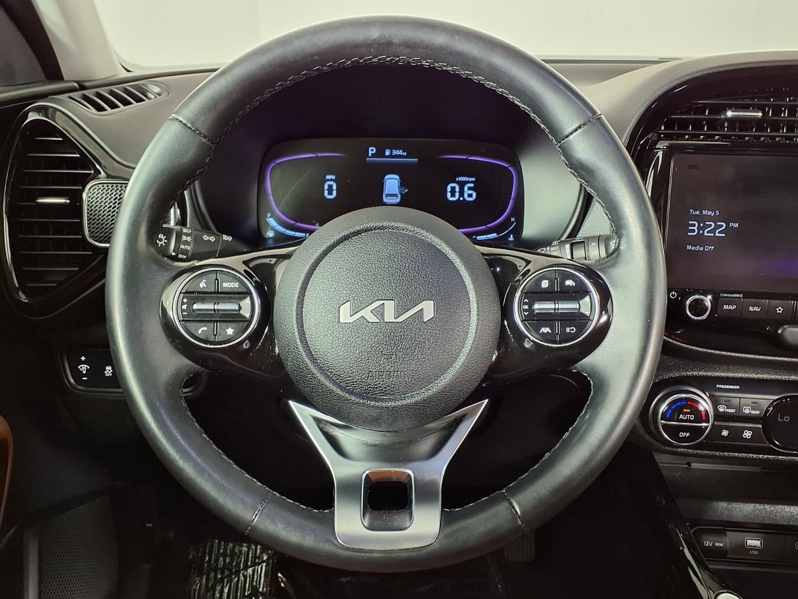 Used 2024 Kia Soul EX w/ Option Group 015 FWD image 26