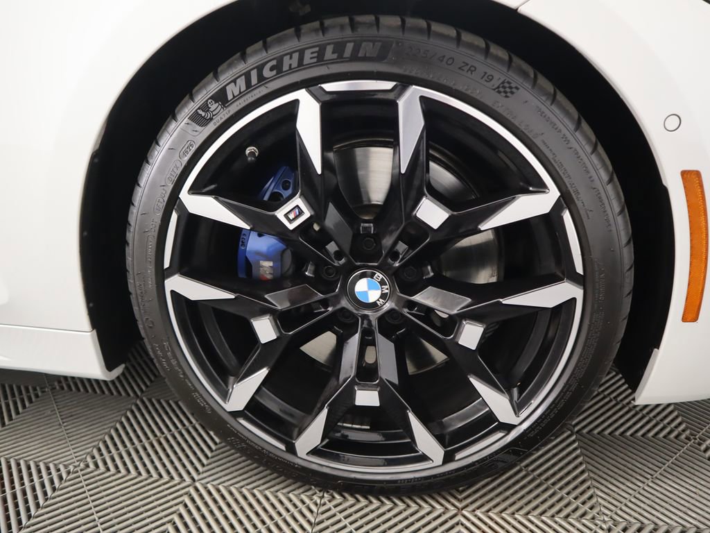 Certified 2025 BMW M440i Coupe w/ Premium Package image 32