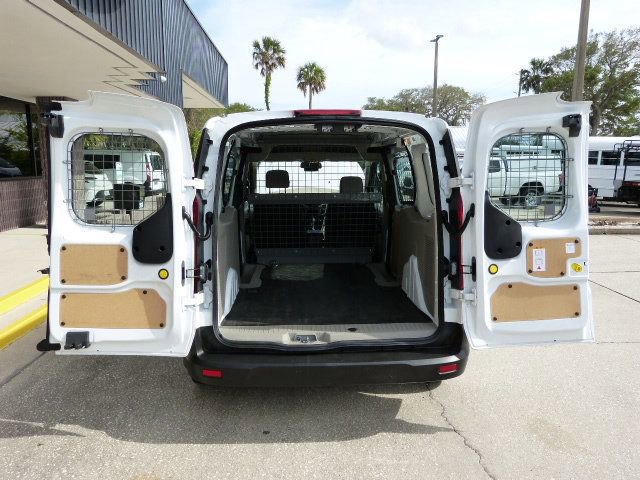 Used 2022 Ford Transit Connect XLT image 14