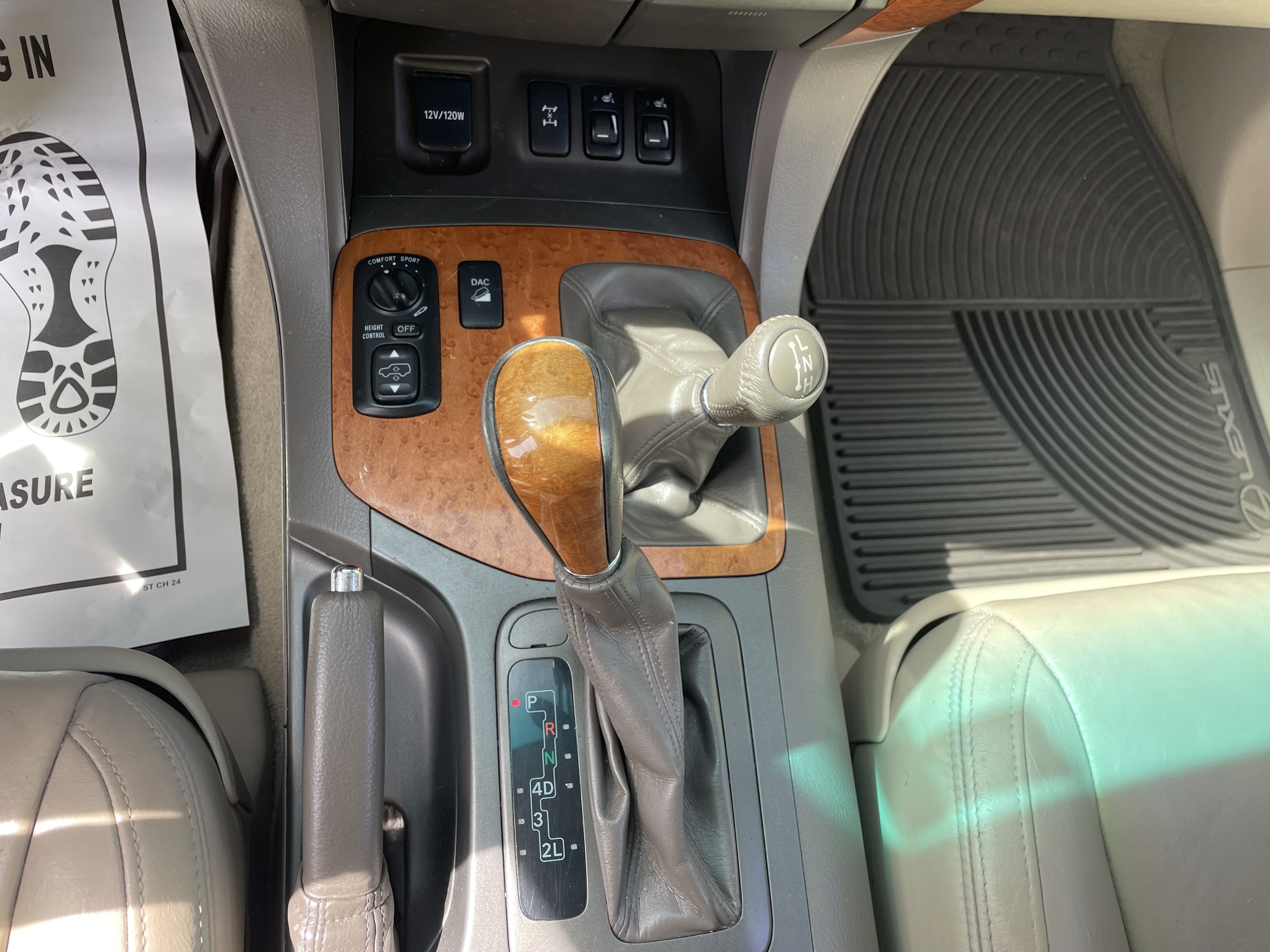 Used 2004 Lexus GX 470 AWD/4WD image 10