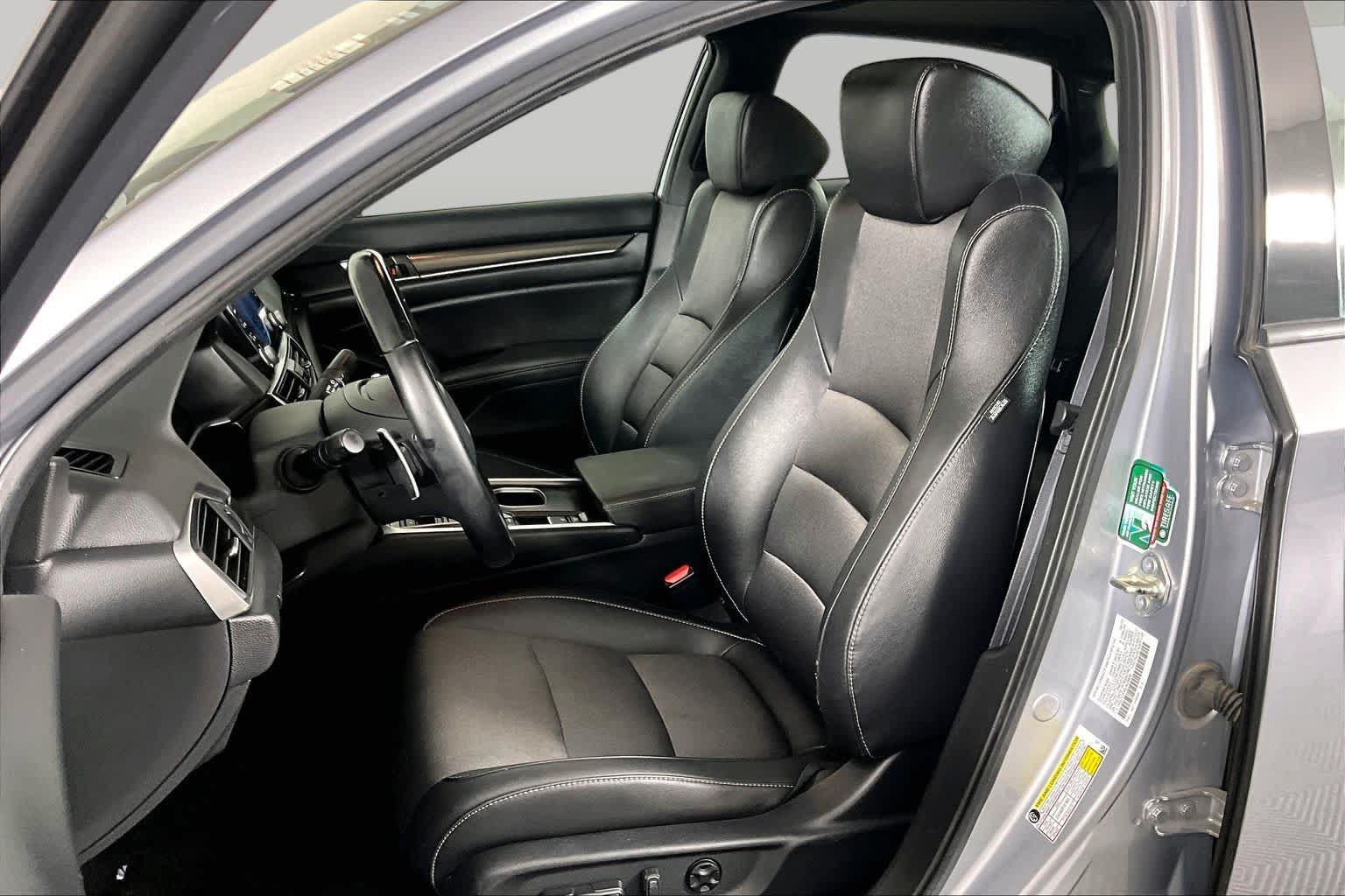 Used 2020 Honda Accord Sport image 8