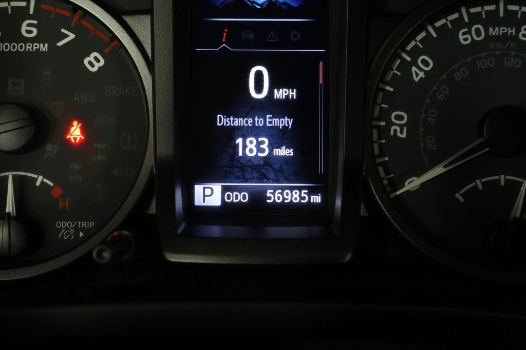 Used 2022 Toyota Tacoma TRD Sport w/ Technology Package AWD/4WD image 17