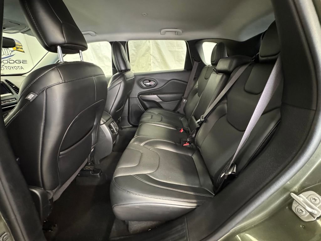 Used 2021 Jeep Cherokee Latitude Lux image 21