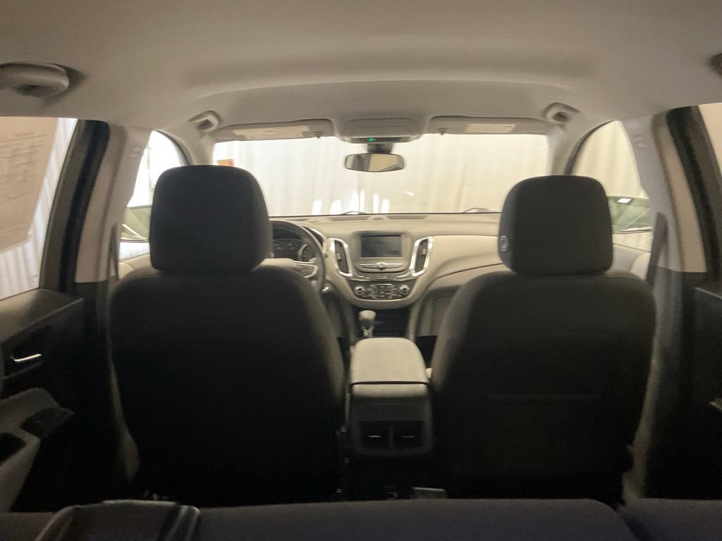 Used 2023 Chevrolet Equinox LT w/ Driver Convenience Package AWD/4WD image 12