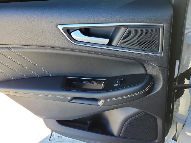 Certified 2020 Ford Edge ST image 18