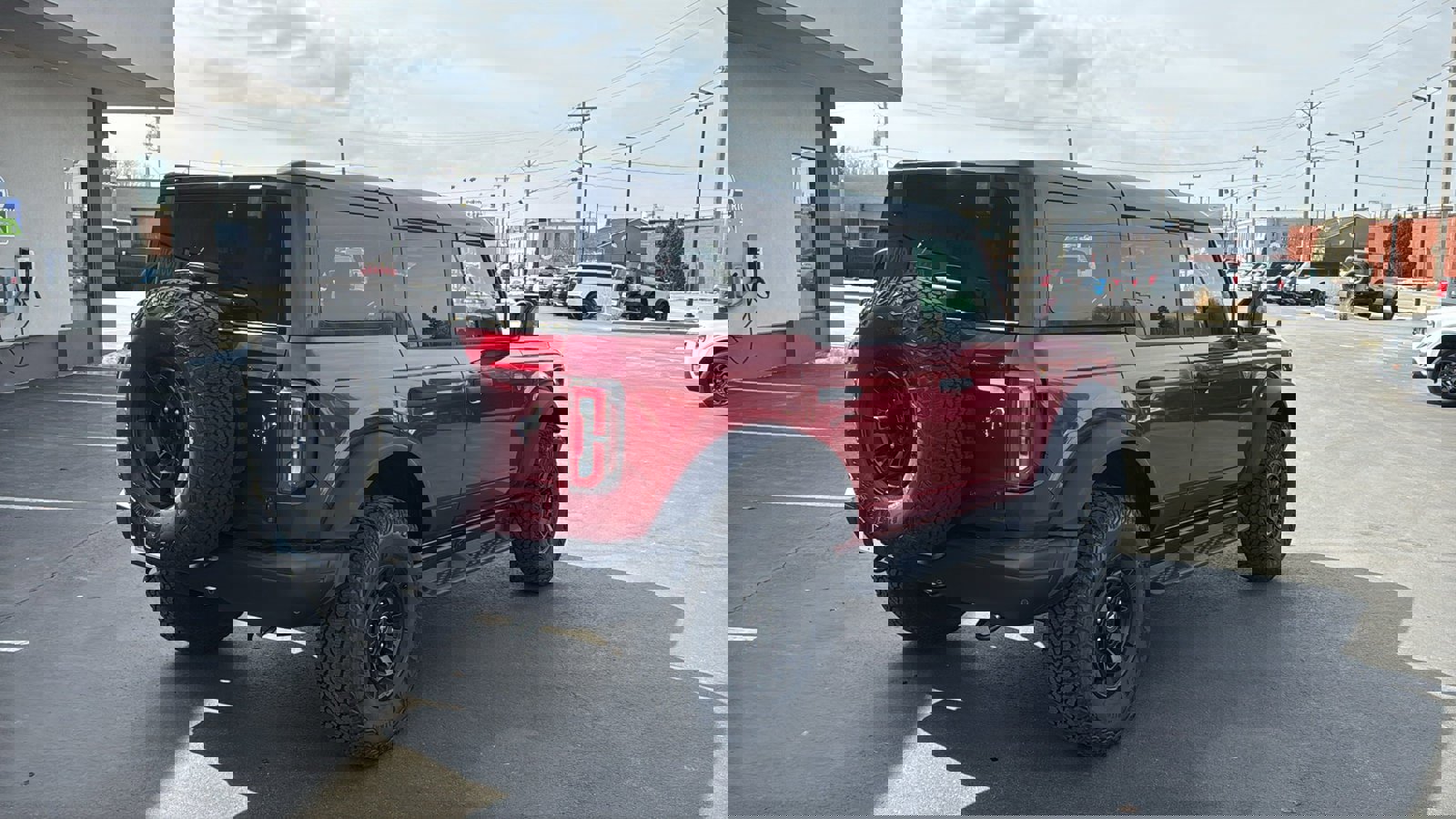 New 2026 Ford Bronco Badlands image 9