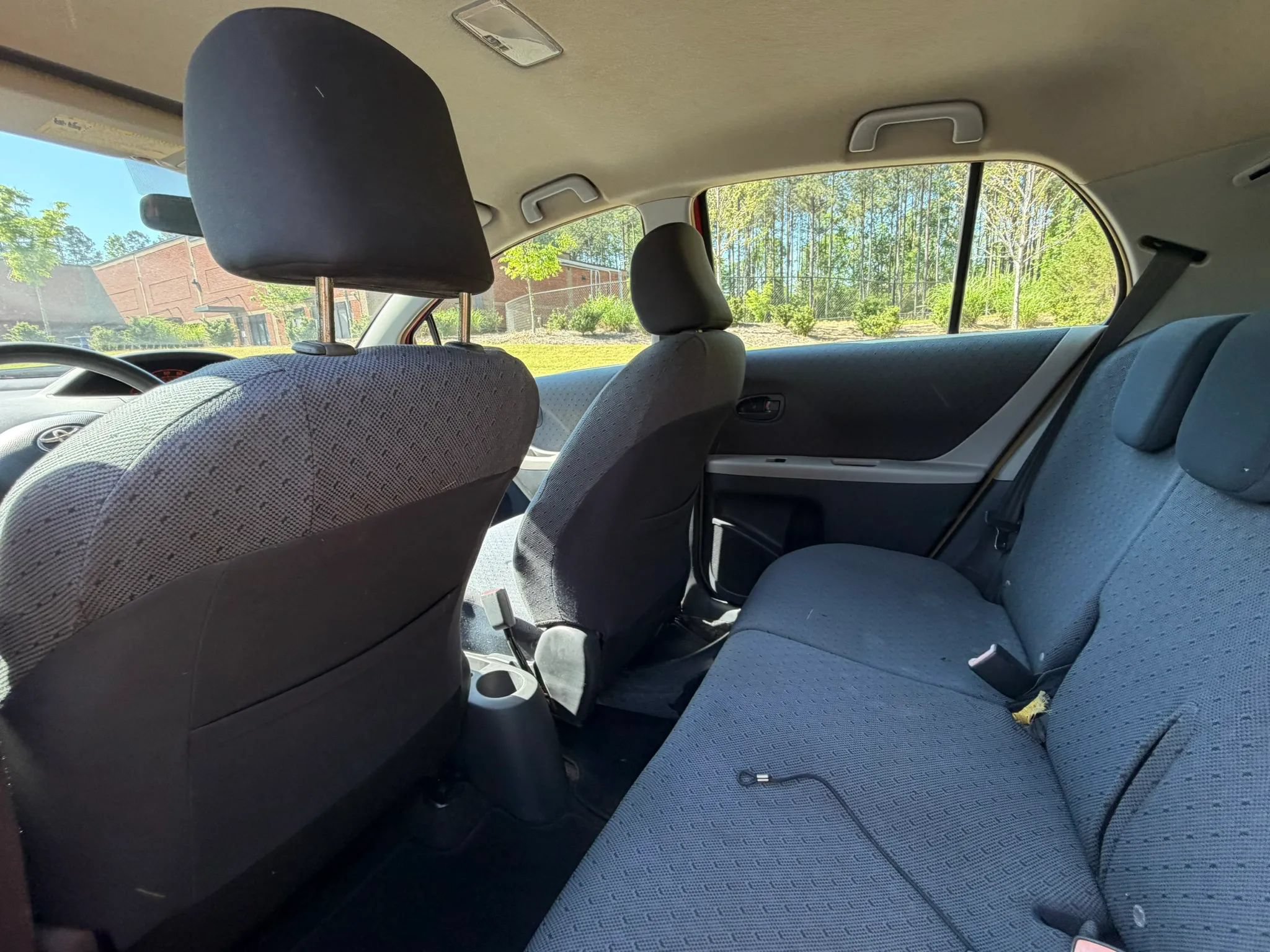 Used 2011 Toyota Yaris 4-Door Hatchback w/ PWR Pkg w/Steel Wheels FWD image 12