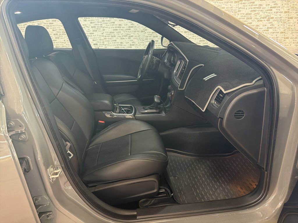 Used 2023 Dodge Charger R/T w/ Cold Weather Package image 11