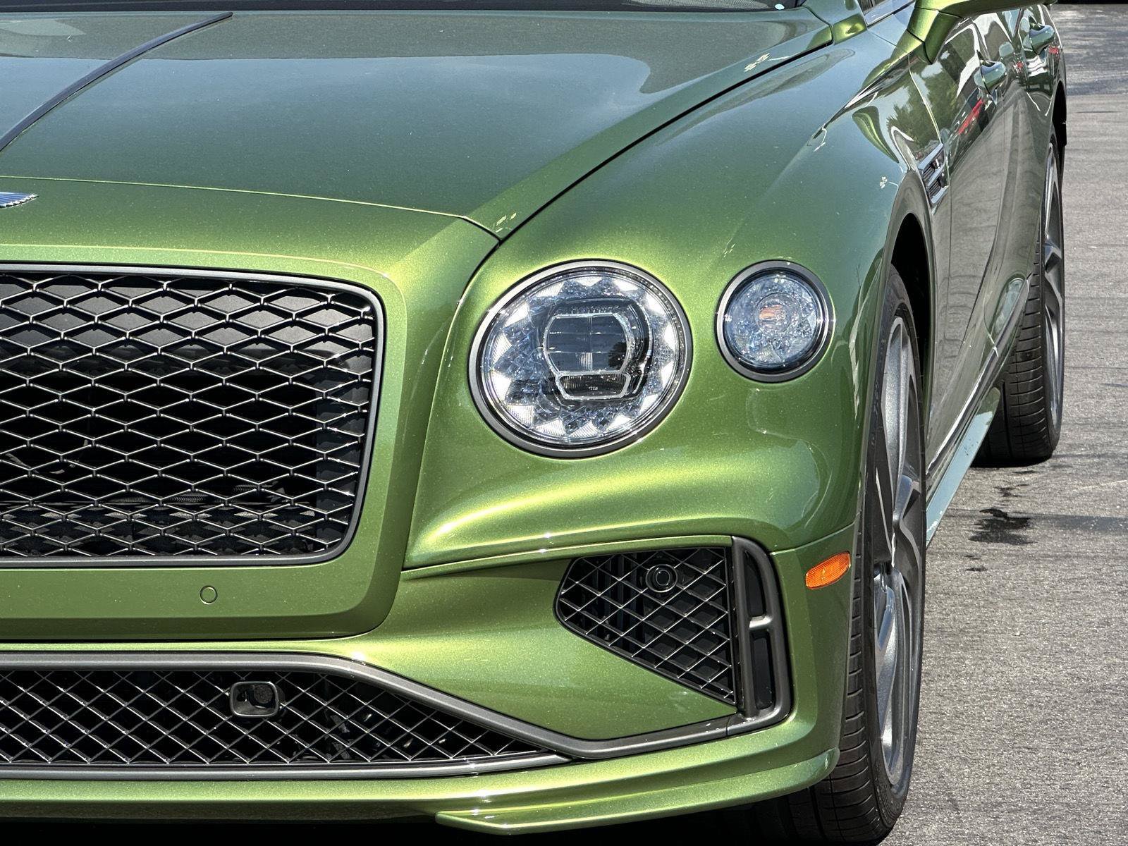 New 2025 Bentley Flying Spur Plug-In Hybrid AWD/4WD image 59