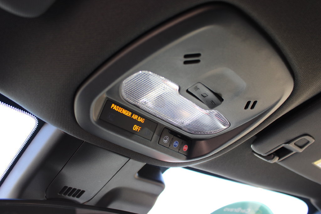 Certified 2024 Chevrolet Trax RS FWD image 16
