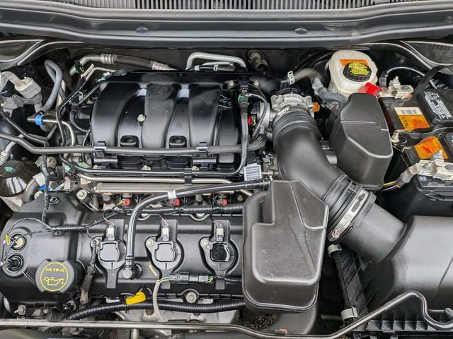 Used 2018 Ford Explorer XLT w/ Equipment Group 202A image 31