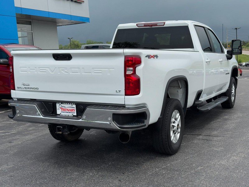 Used 2025 Chevrolet Silverado 2500 LT w/ Safety Package AWD/4WD image 3