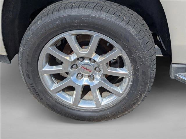 Used 2015 GMC Yukon Denali w/ Open Road Package image 8