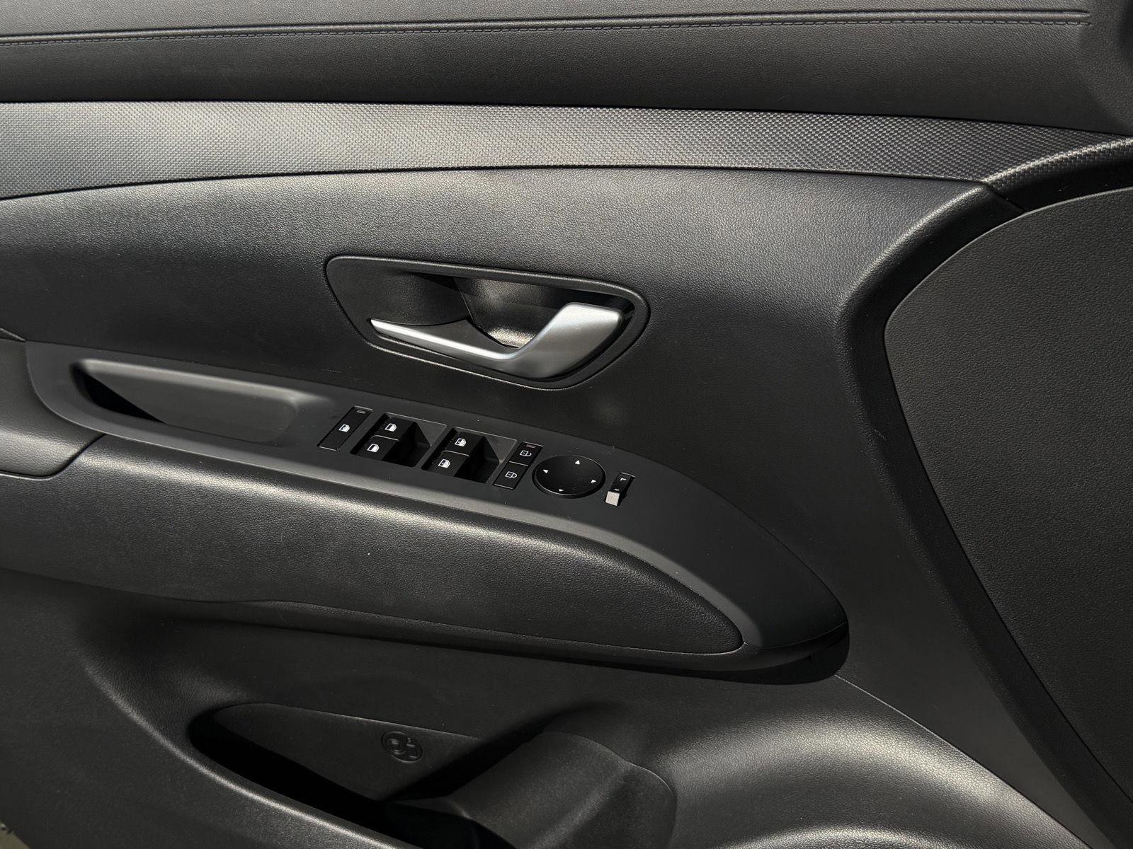 Certified 2025 Hyundai Tucson SEL image 20