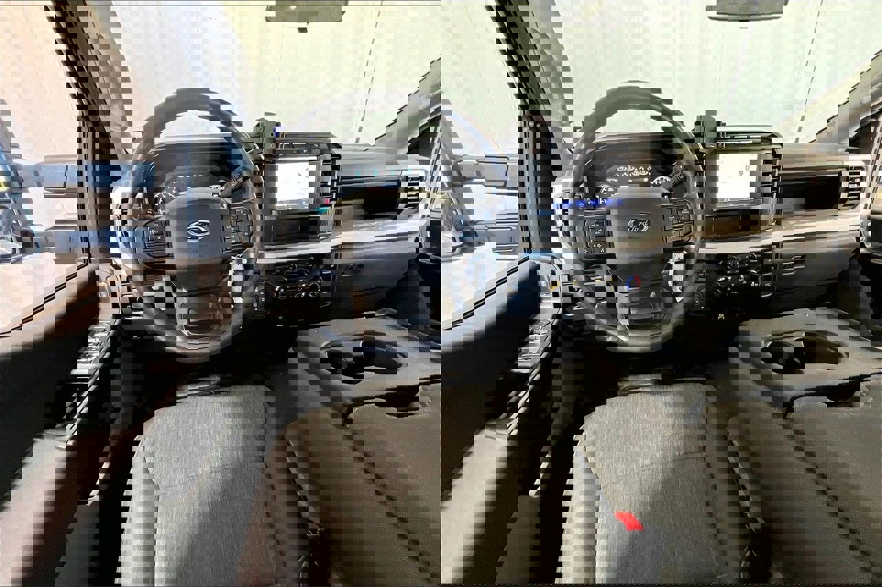 Used 2024 Ford F250 XL w/ FX4 Off-Road Package image 14