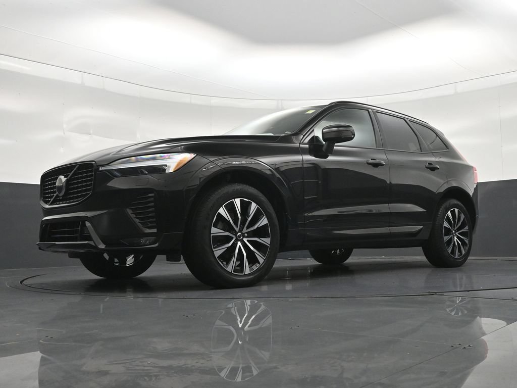Used 2024 Volvo XC60 B5 Core w/ Protection Package Premier AWD/4WD image 23
